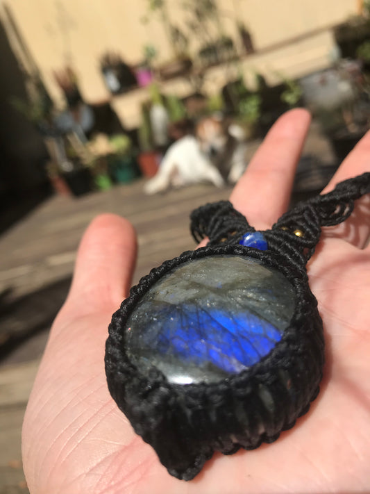 Macrame Necklace - Labradorite